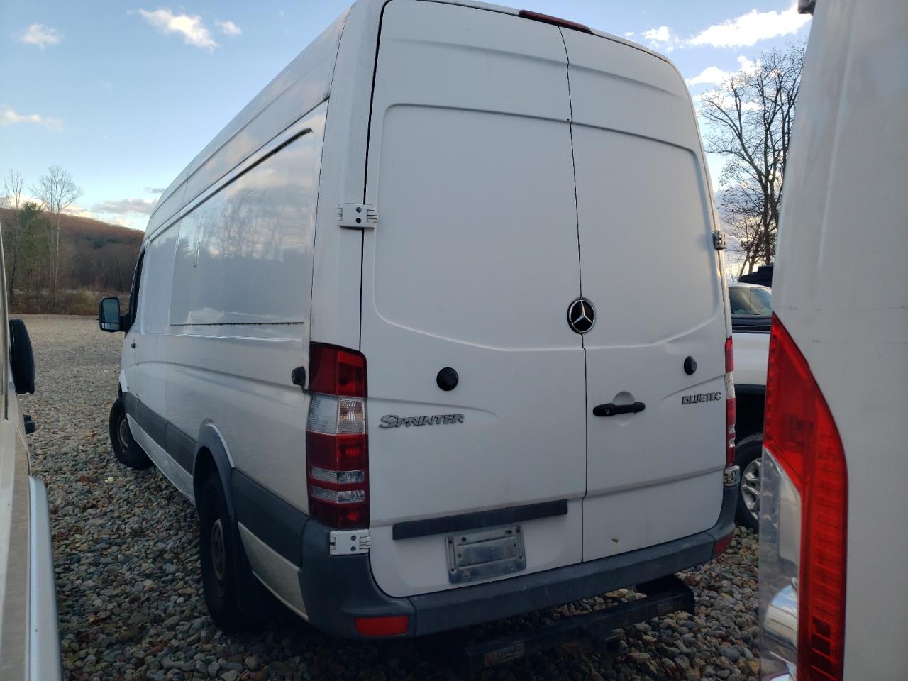 MERCEDES-BENZ SPRINTER 2500