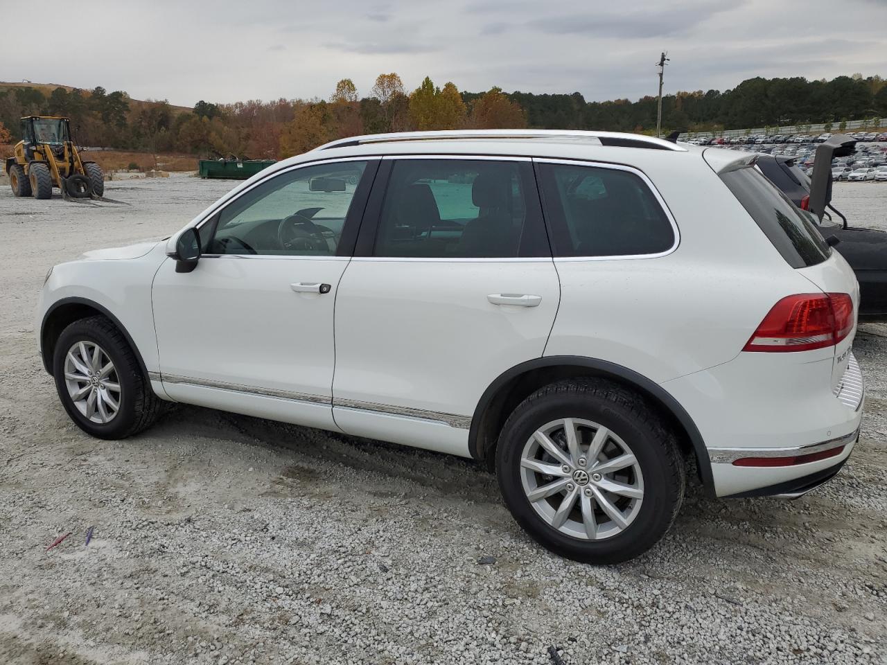VOLKSWAGEN TOUAREG SPORT