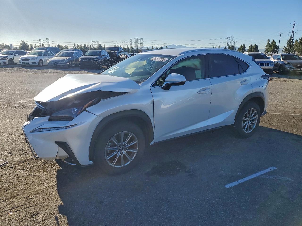 LEXUS NX 300 BASE