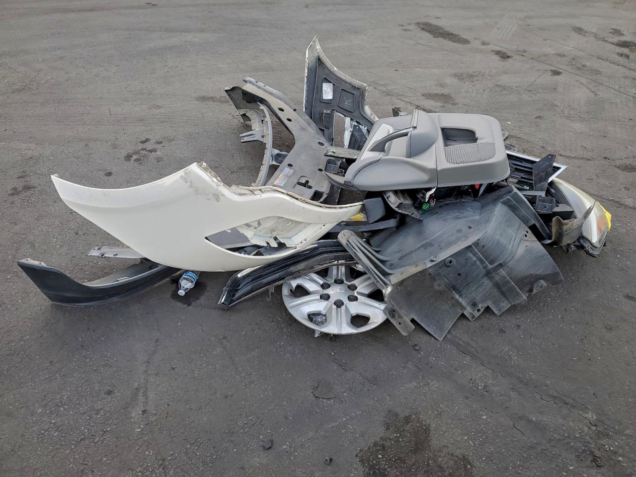 CHEVROLET TRAVERSE LS