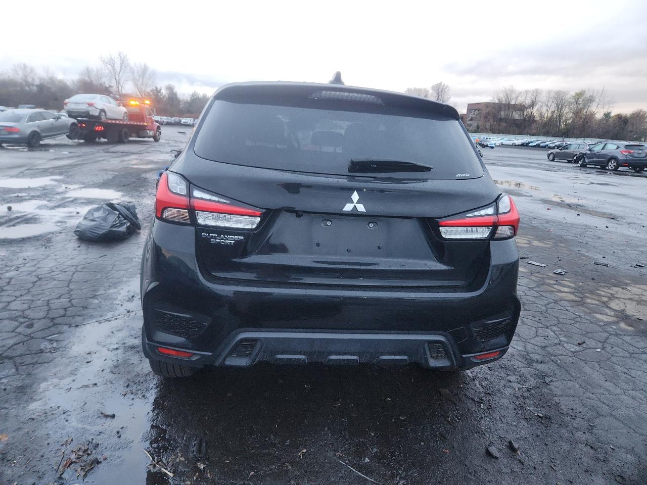 MITSUBISHI OUTLANDER S/SE