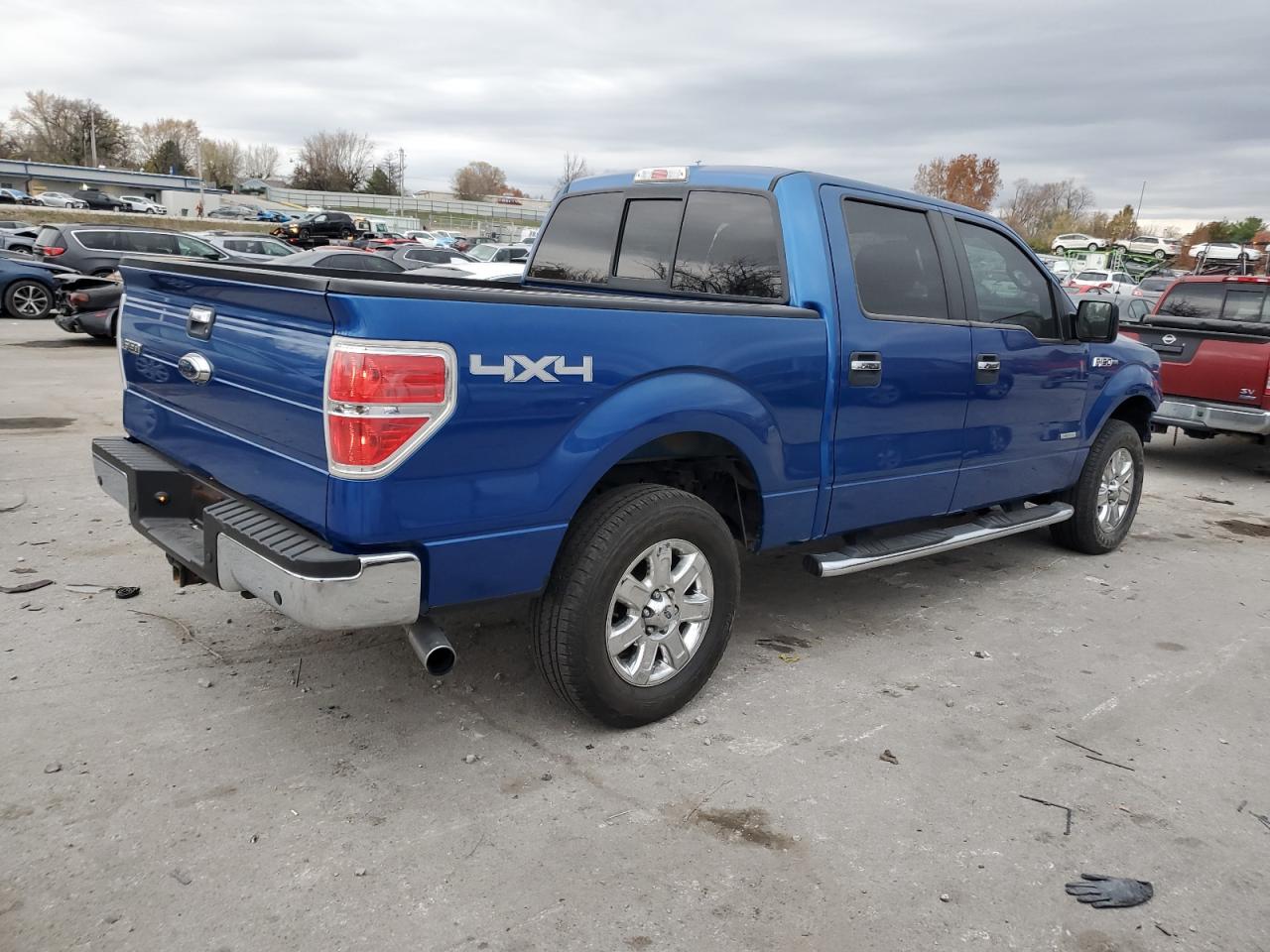 FORD F-150 SUPERCREW