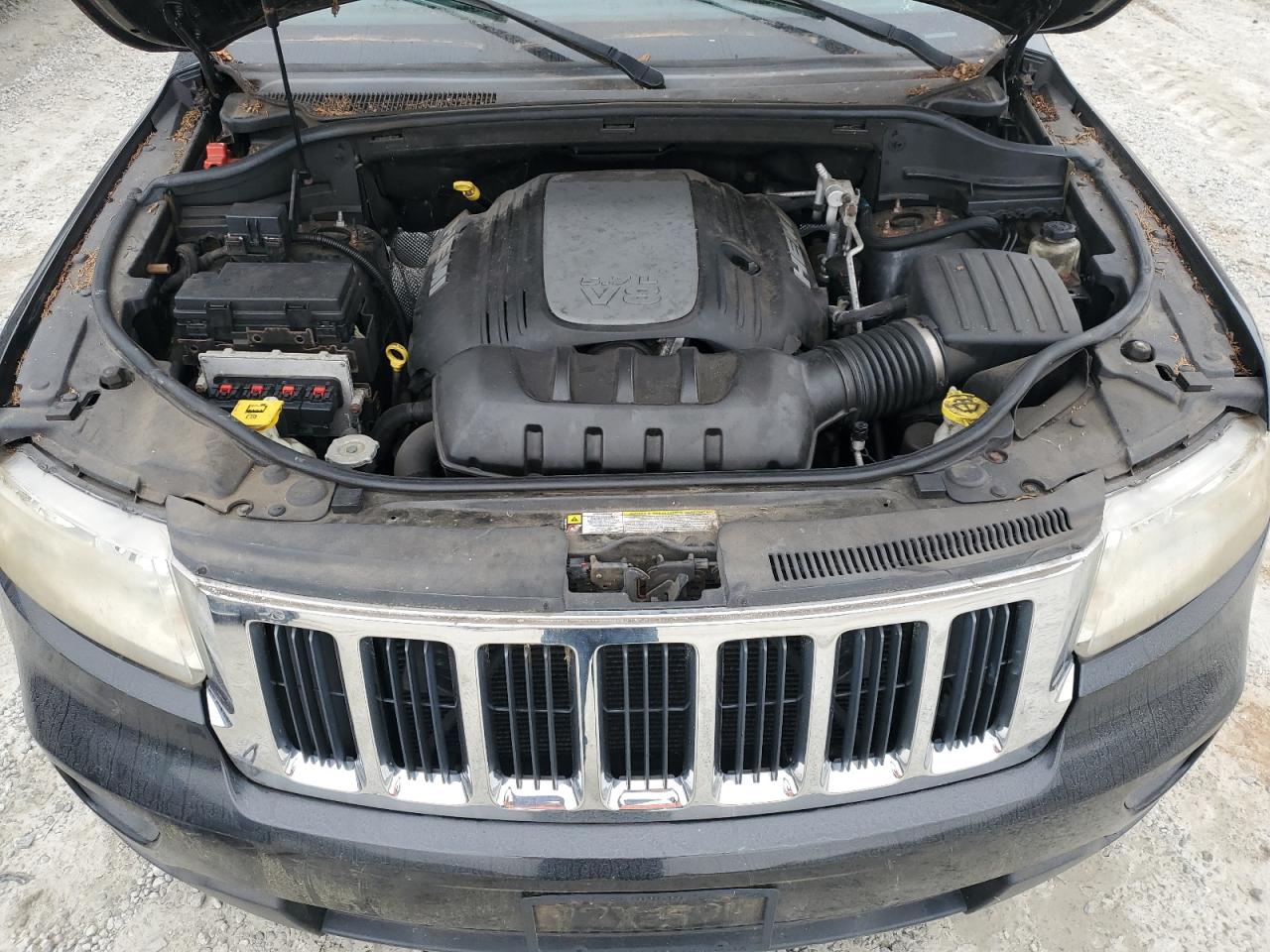 JEEP GRAND CHEROKEE LAREDO