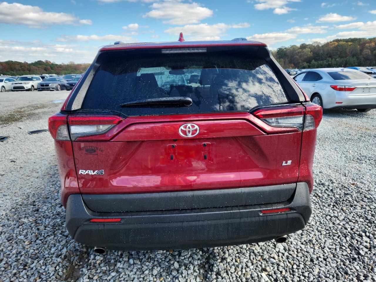 TOYOTA RAV4 LE