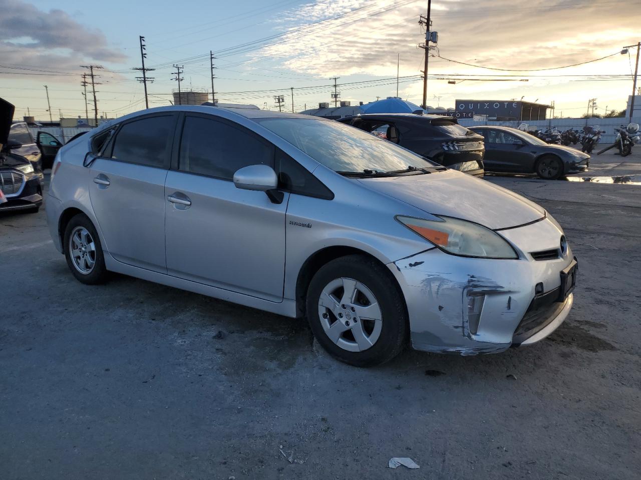 TOYOTA PRIUS