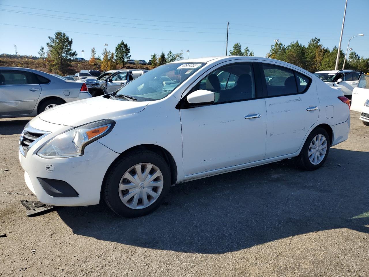 NISSAN VERSA S