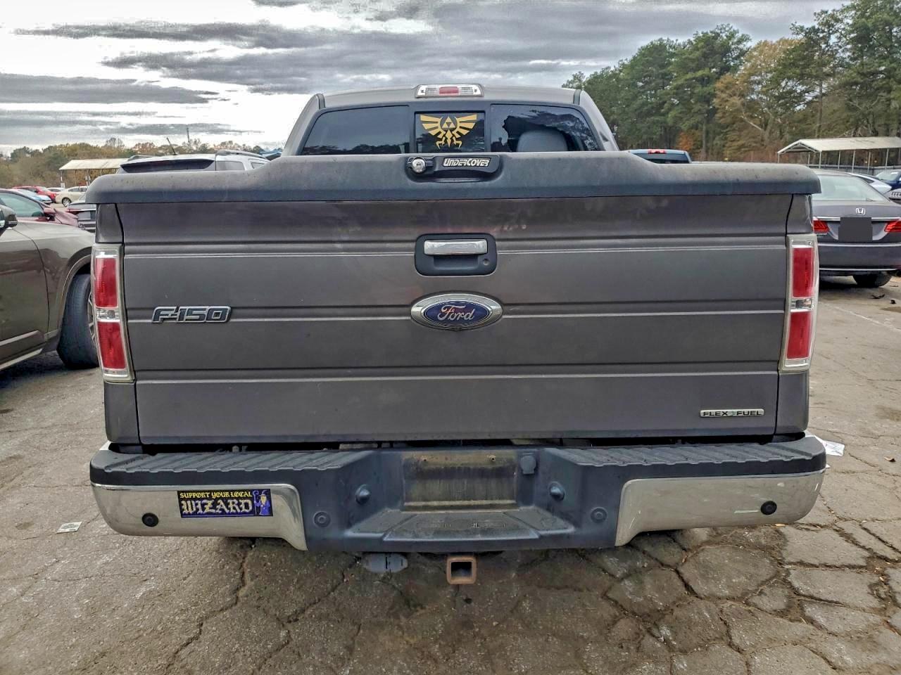 FORD F-150 SUPERCREW