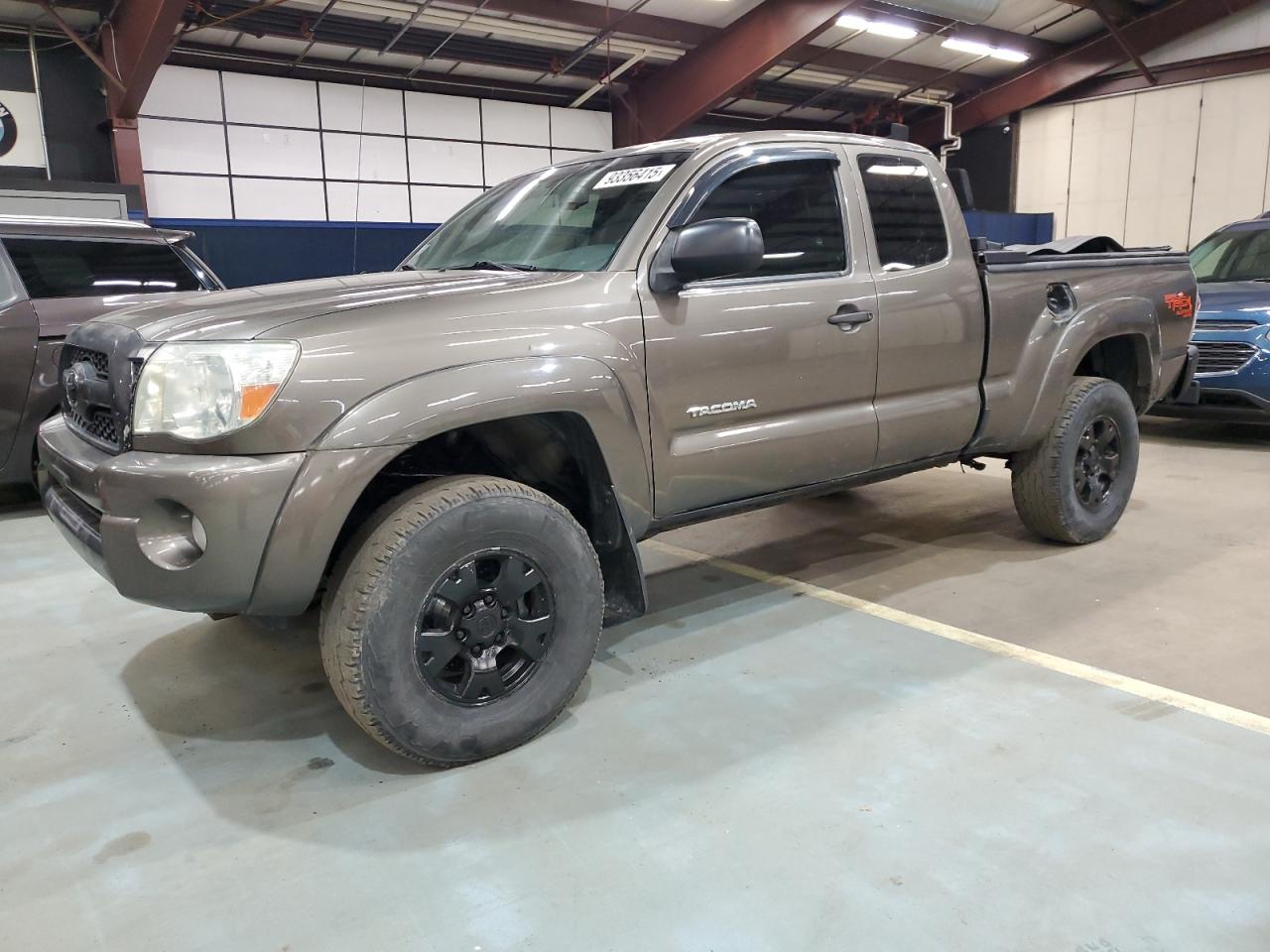 TOYOTA TACOMA ACCESS CAB