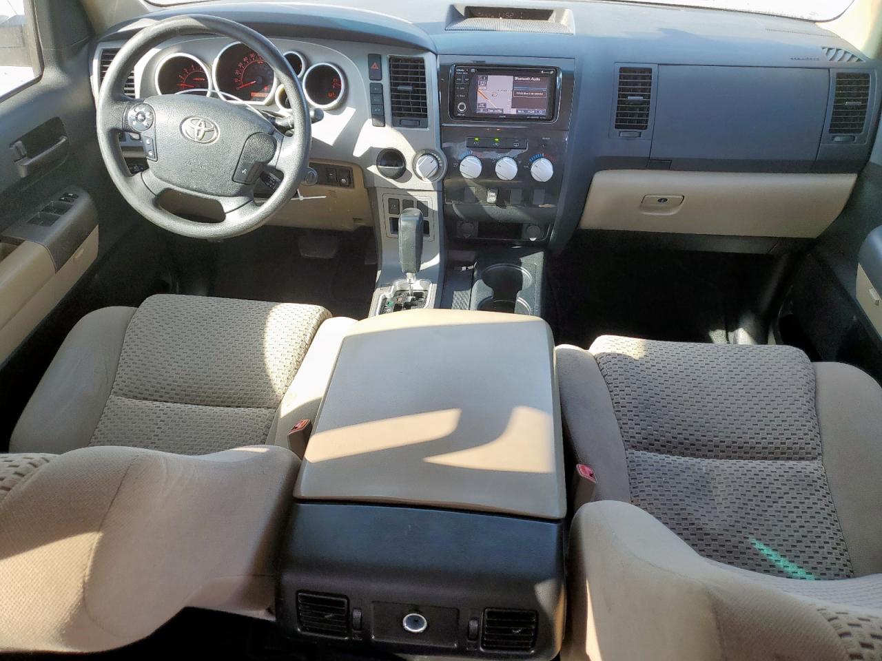 TOYOTA TUNDRA CREWMAX SR5