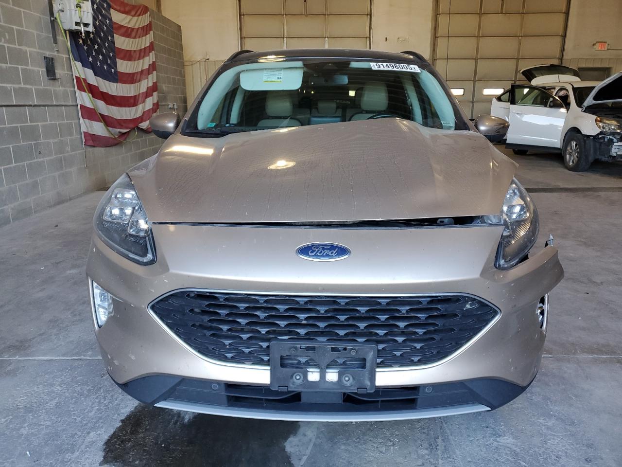 FORD ESCAPE TITANIUM