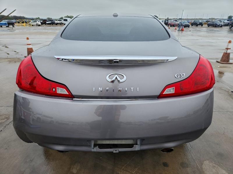 2008 INFINITI G37 BASE #3304820538