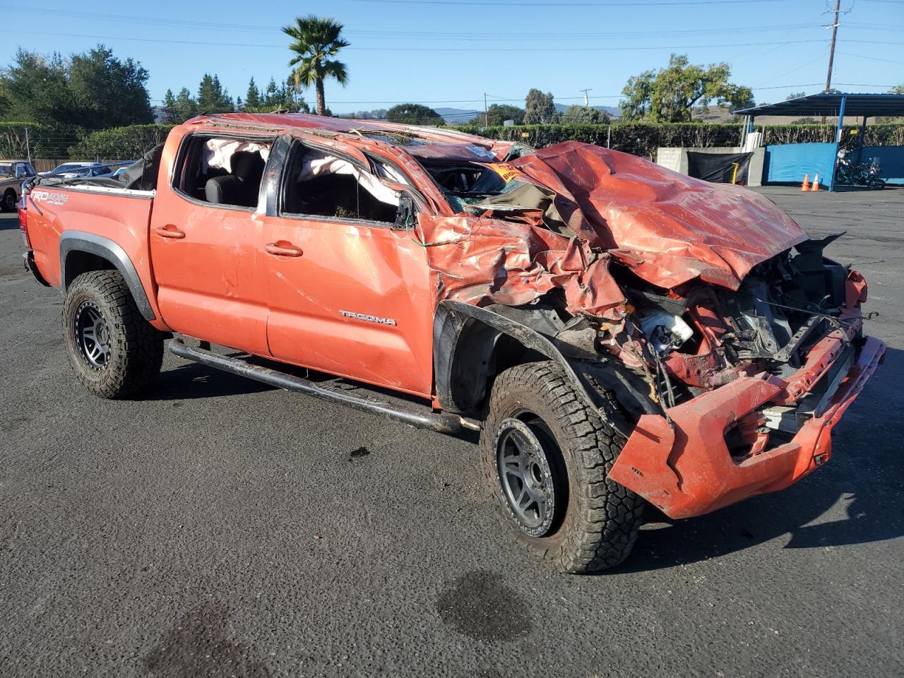Lot #3309173743 2017 TOYOTA TACOMA DOU