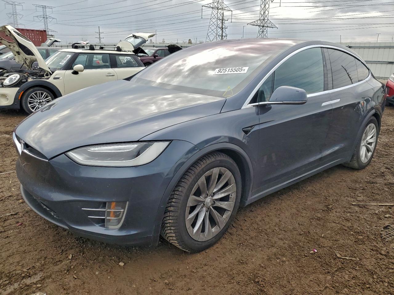 TESLA MODEL X