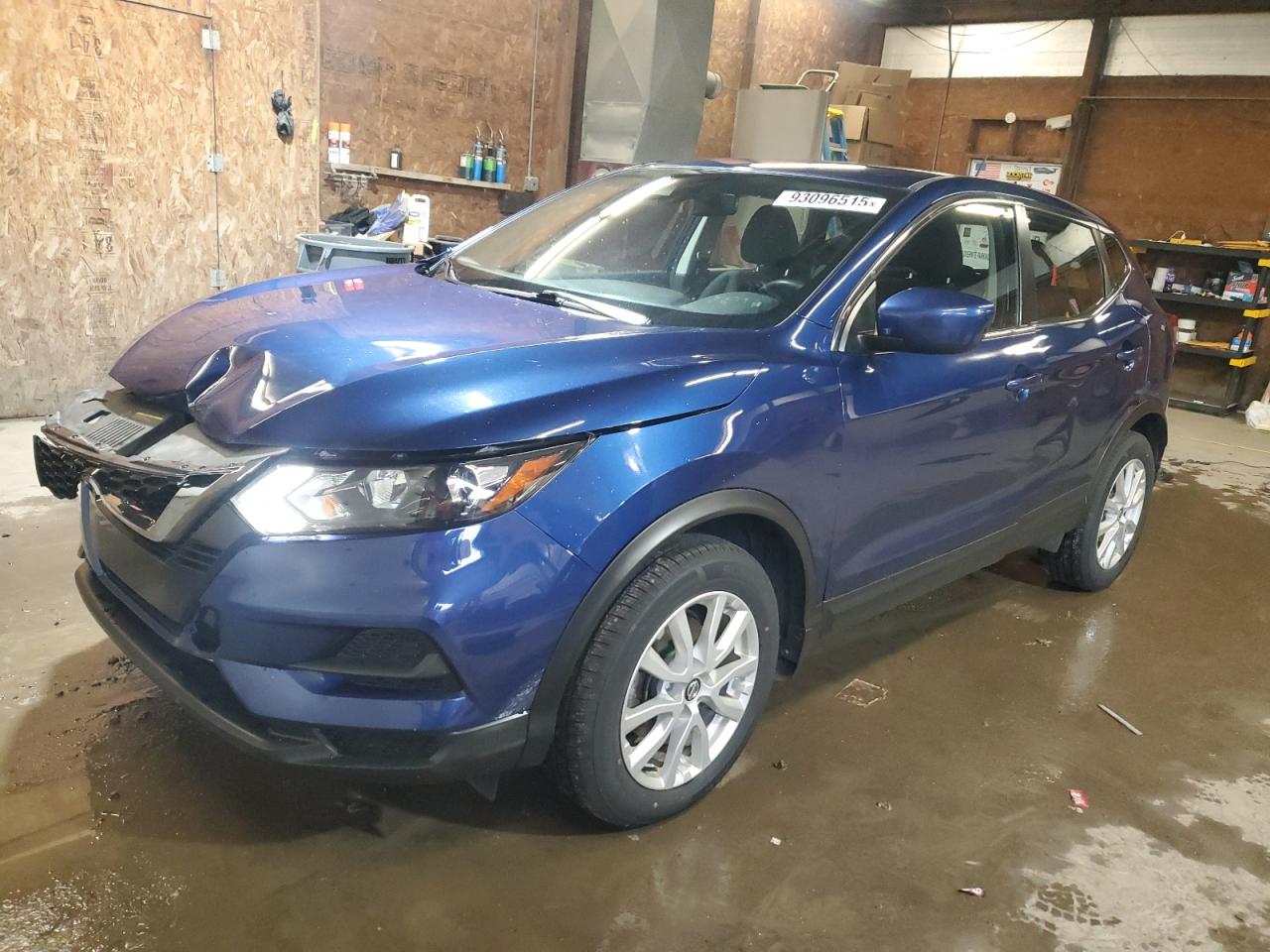 NISSAN ROGUE SPORT S
