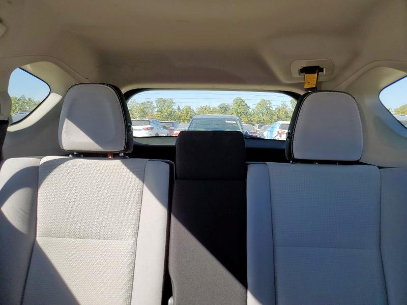 2017 TOYOTA RAV4 XLE - JTMWFREV3HJ136257