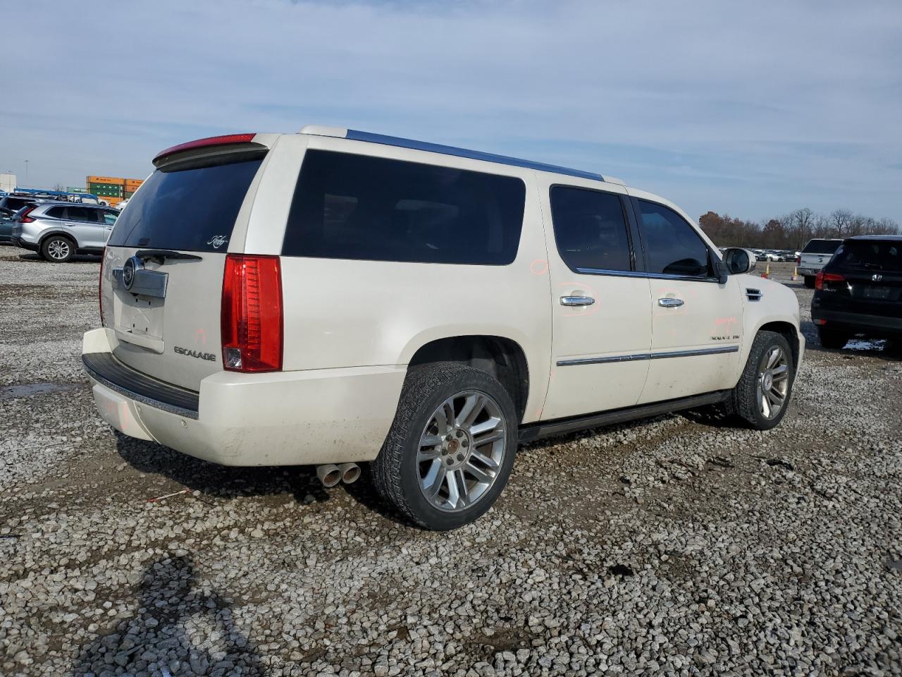 CADILLAC ESCALADE ESV PLATINUM