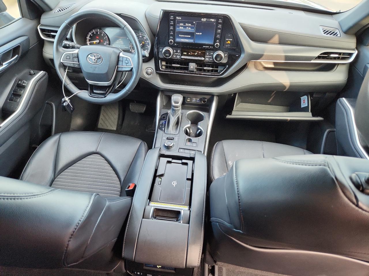 TOYOTA HIGHLANDER XSE