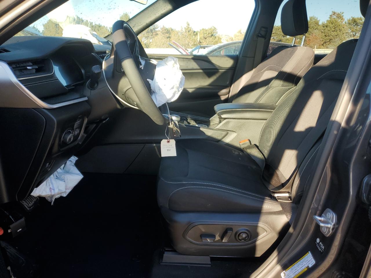 JEEP GRAND CHEROKEE L LAREDO