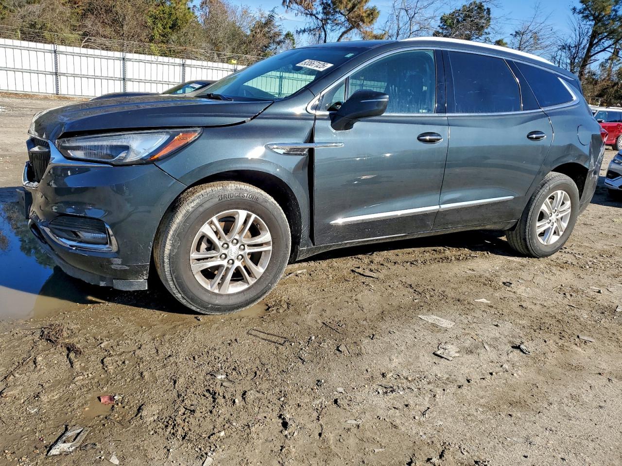 BUICK ENCLAVE ESSENCE