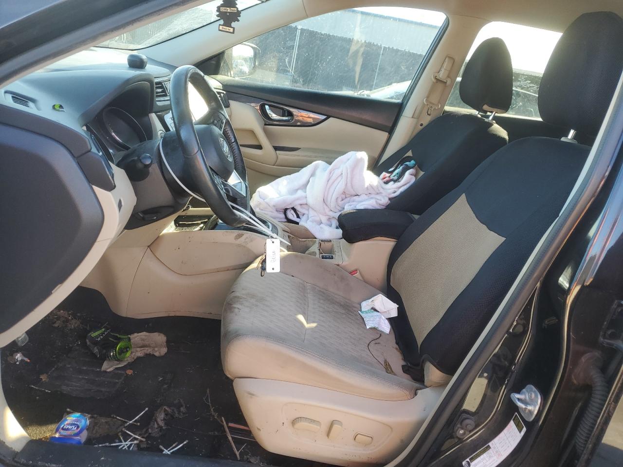 Lot #3315909089 2017 NISSAN ROGUE S