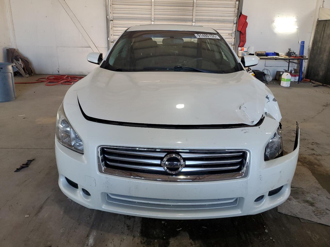 NISSAN MAXIMA S