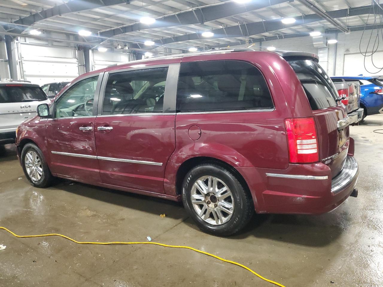 Lot #3291376216 2008 CHRYSLER TOWN & COU