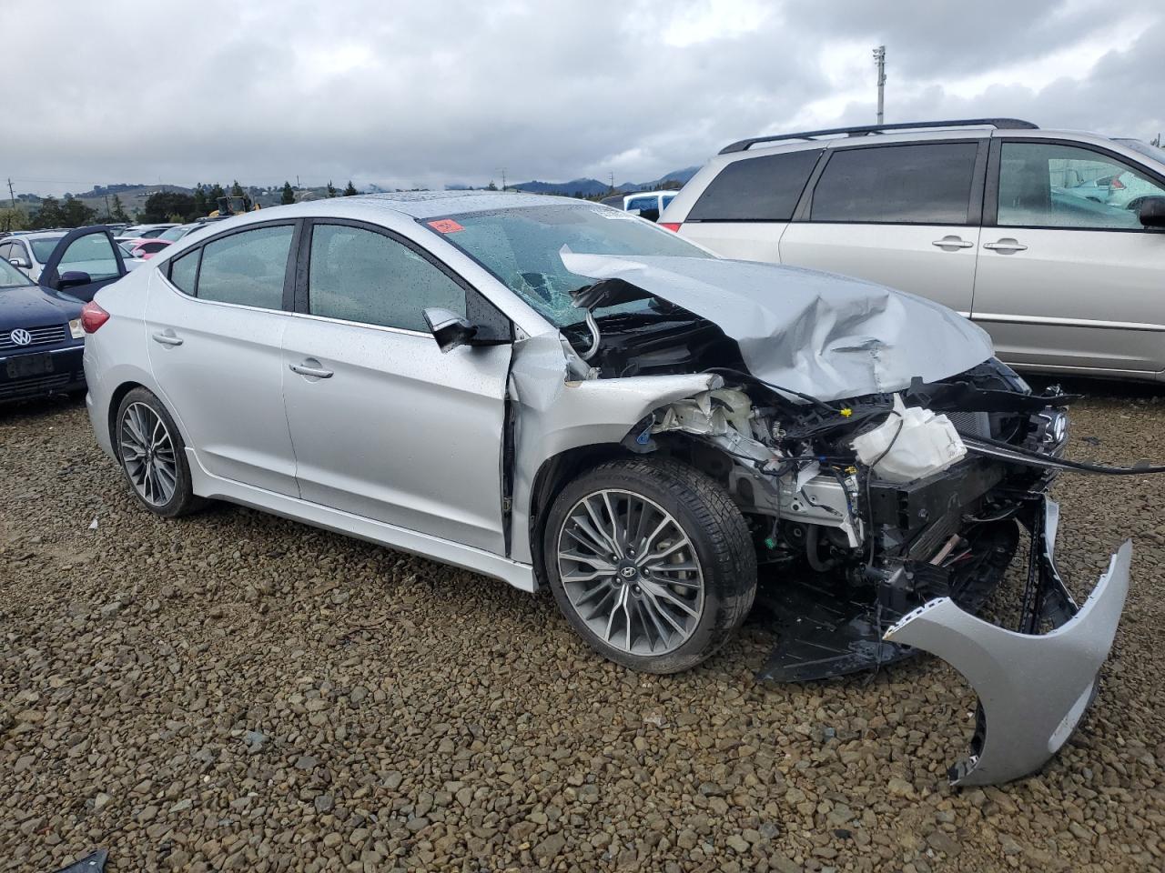 HYUNDAI ELANTRA SPORT