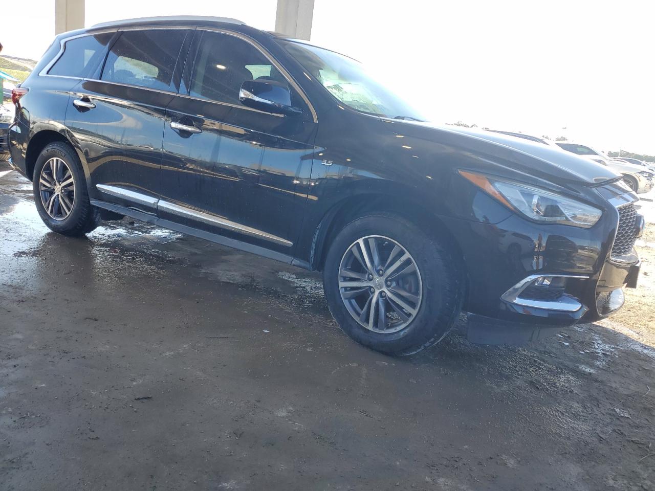 INFINITI QX60