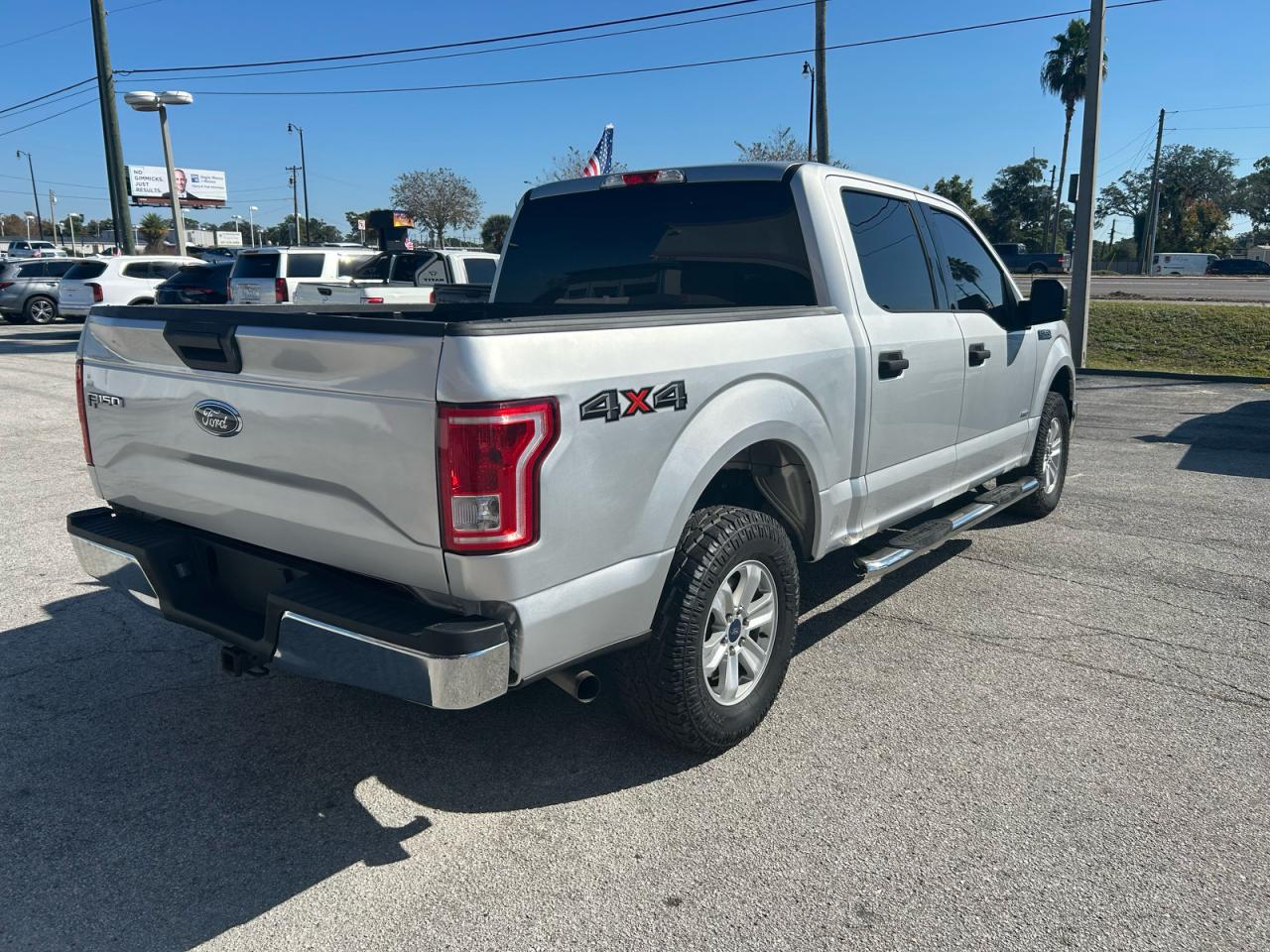 FORD F-150 SUPERCREW