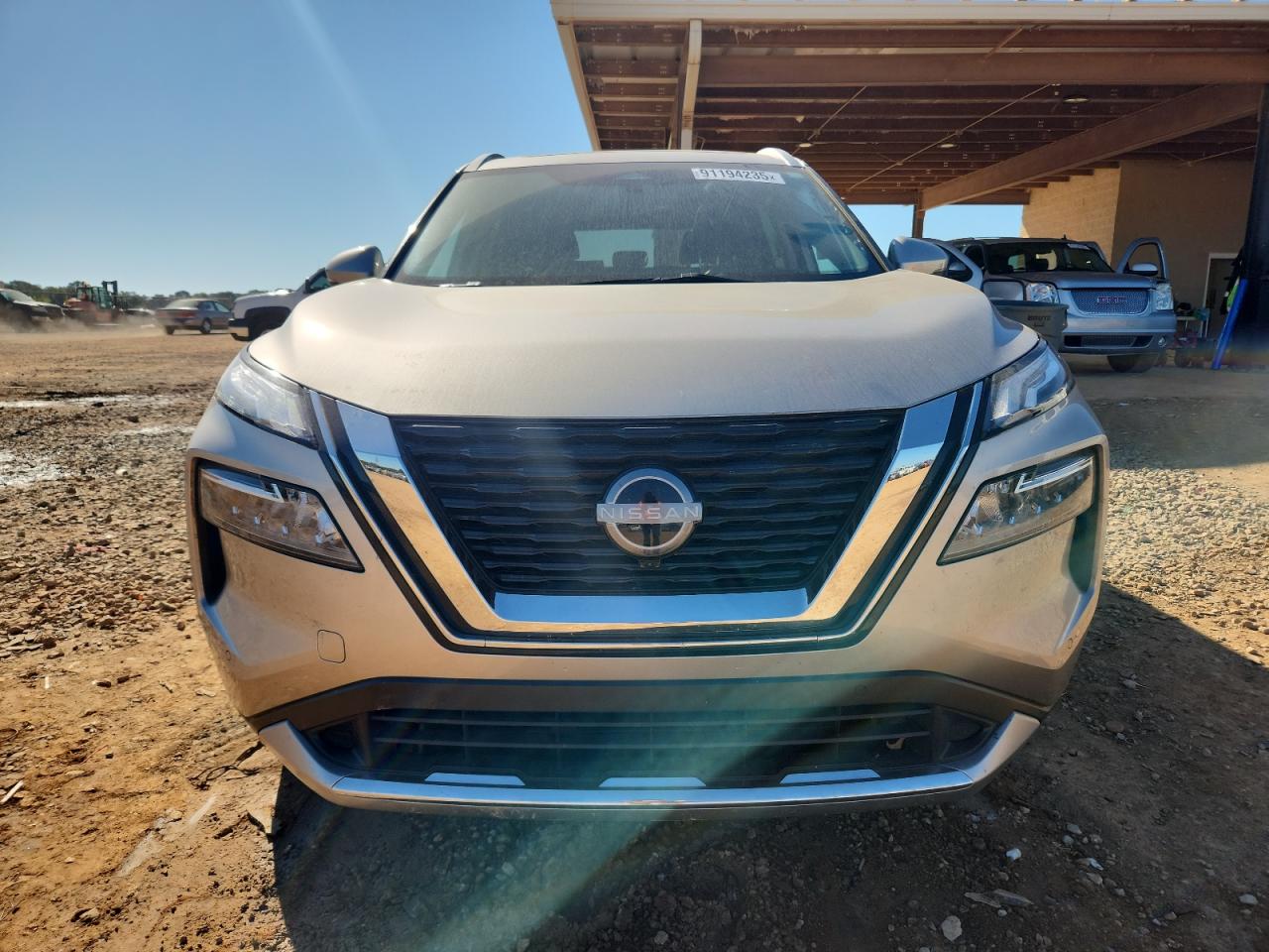 NISSAN ROGUE PLATINUM