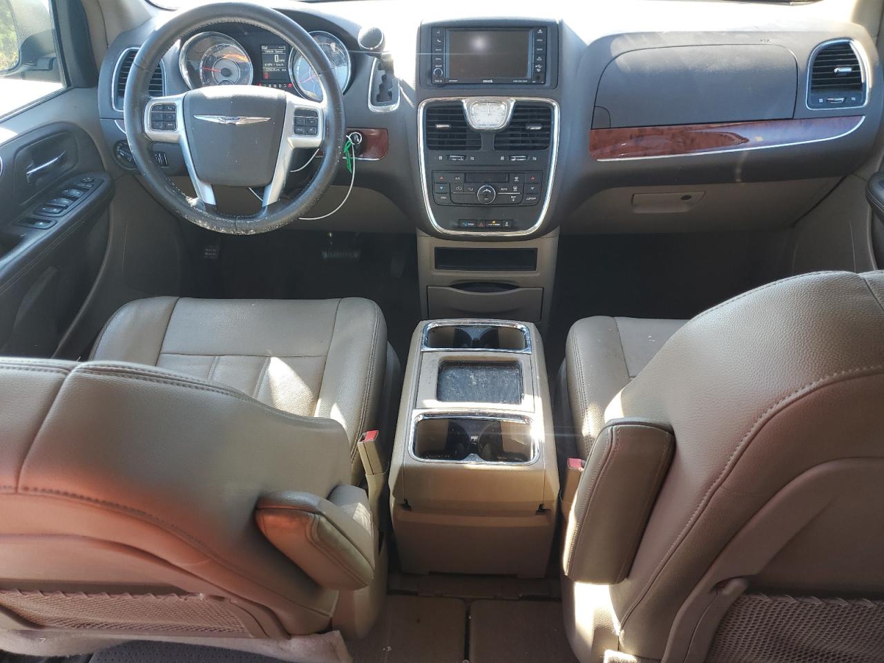 CHRYSLER TOWN & COUNTRY TOURING