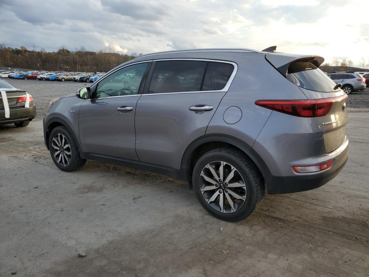 KIA SPORTAGE EX