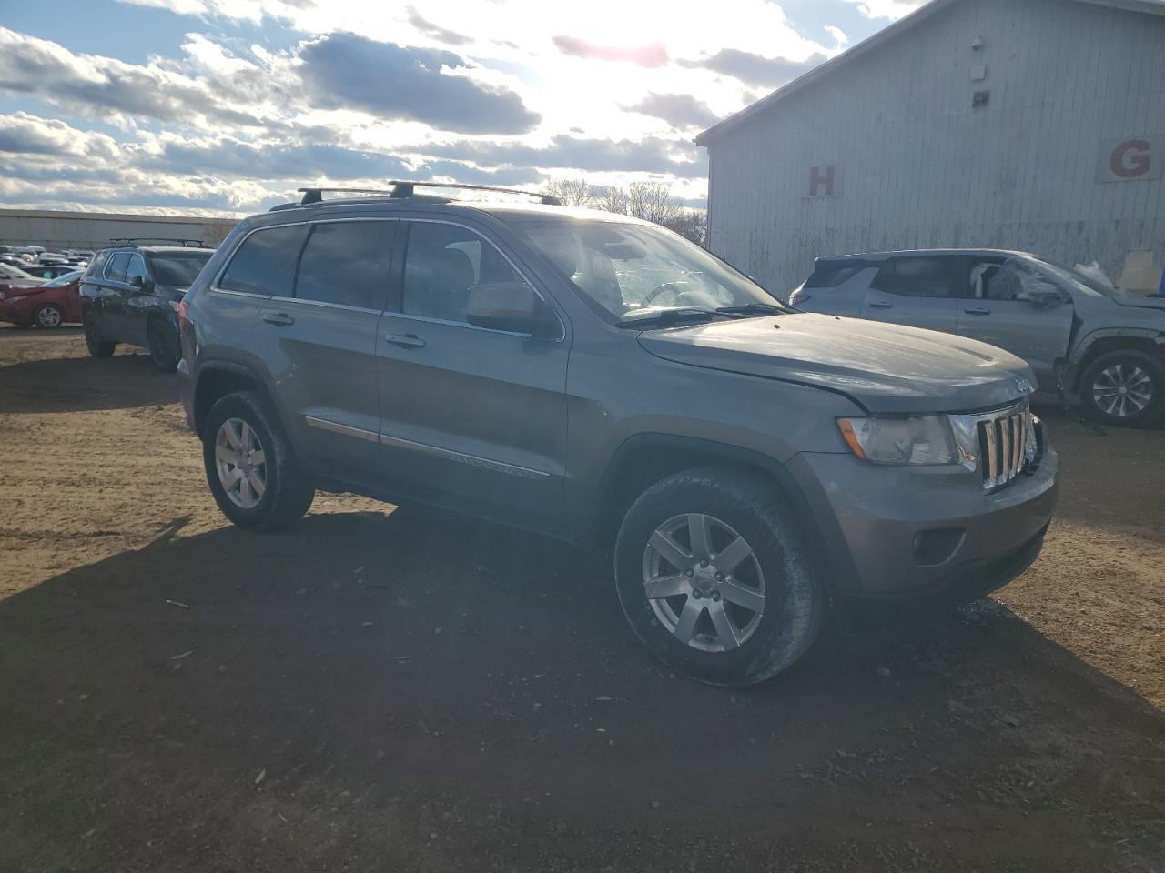 JEEP GRAND CHEROKEE LAREDO