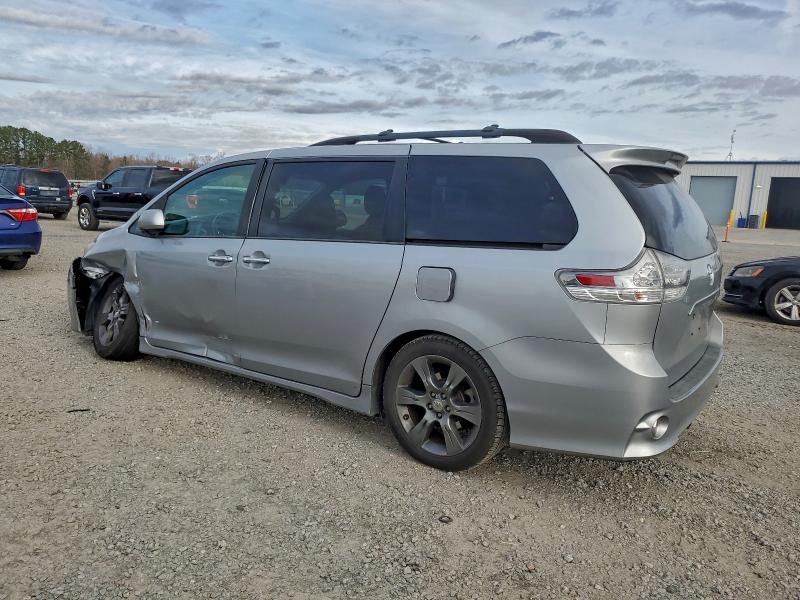2015 TOYOTA SIENNA SPO #3302908111
