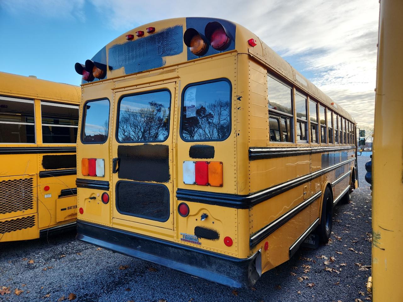 Lot #3286471796 2011 THOMAS SAF-T-LINER HDX