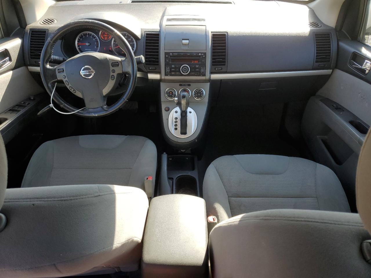 NISSAN SENTRA 2.0