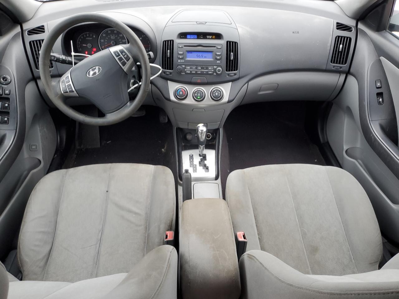 HYUNDAI ELANTRA BLUE