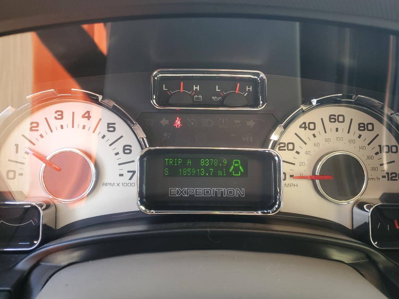 FORD EXPEDITION LIMITED