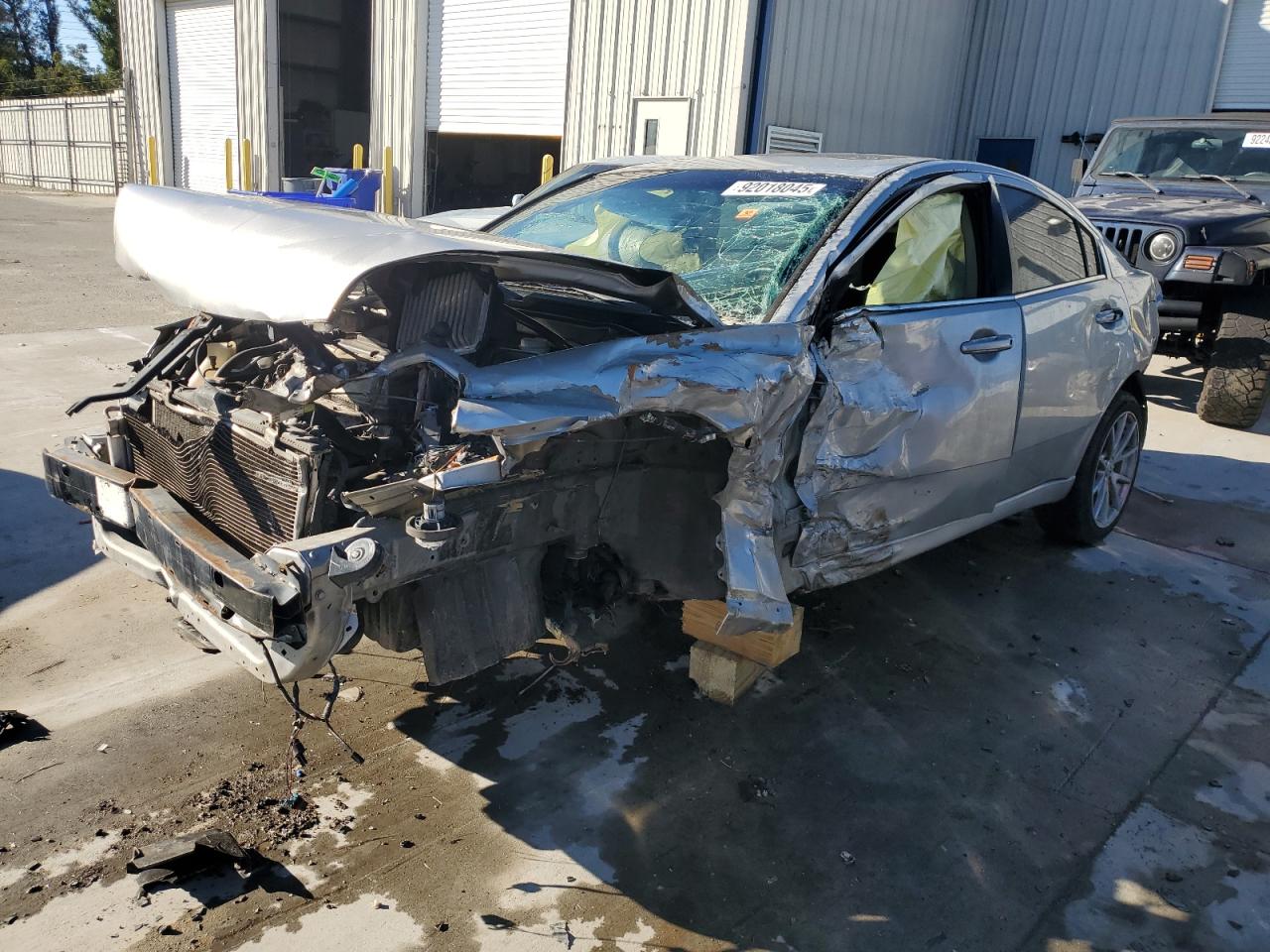 MITSUBISHI GALANT ES