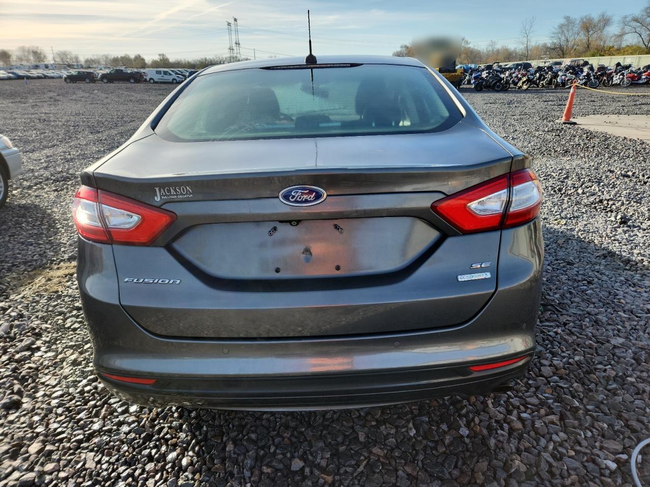 FORD FUSION SE
