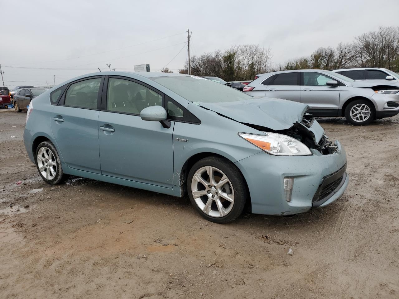 TOYOTA PRIUS
