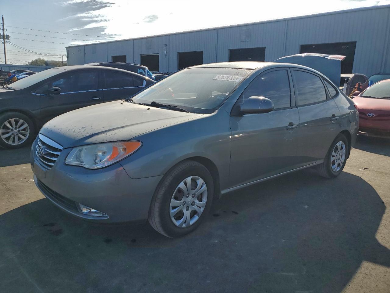 HYUNDAI ELANTRA BLUE