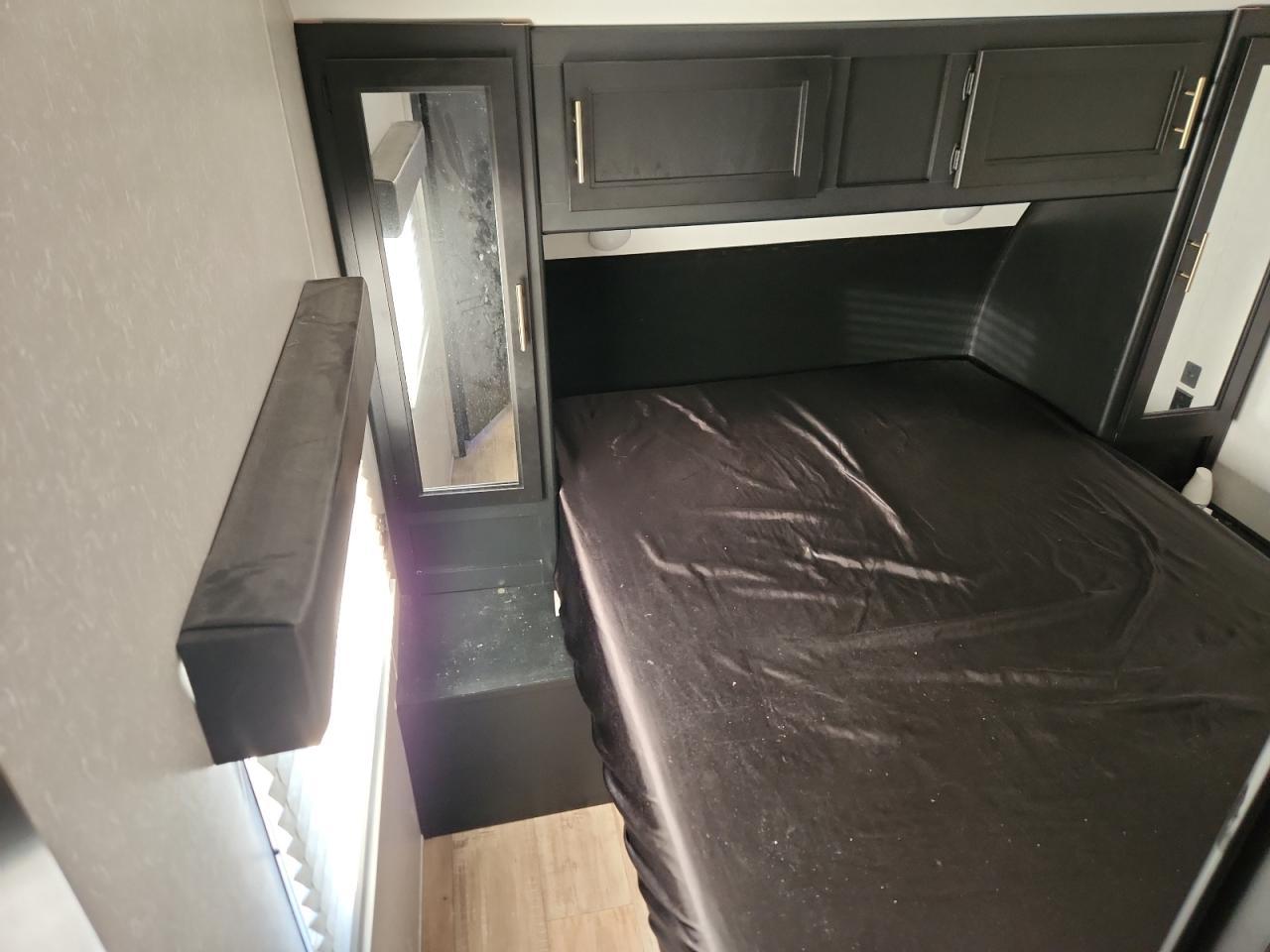 Lot #3302885934 2021 FOREST RIVER CHEROKEE 294GEBG