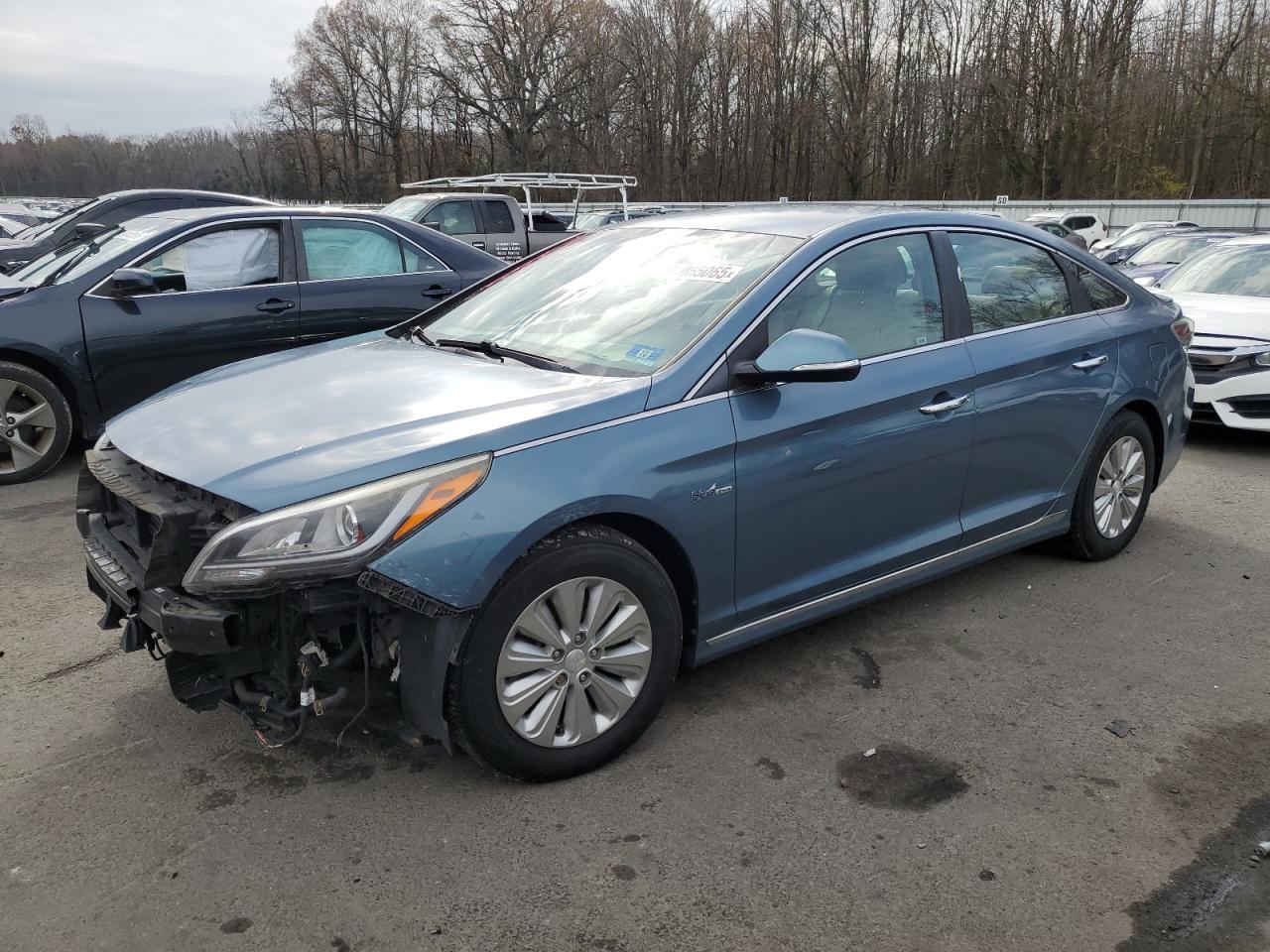 HYUNDAI SONATA HYBRID