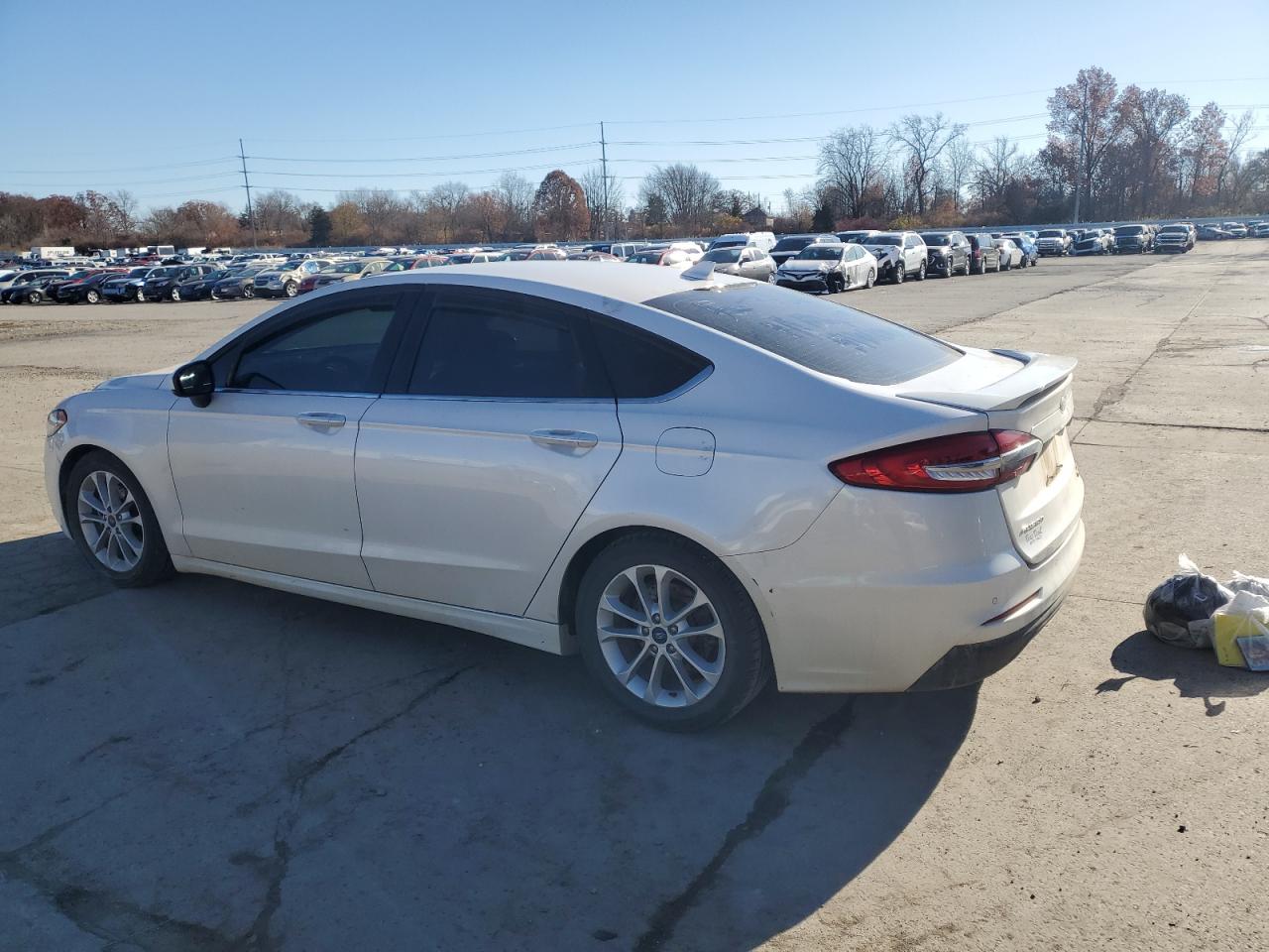 FORD FUSION SE