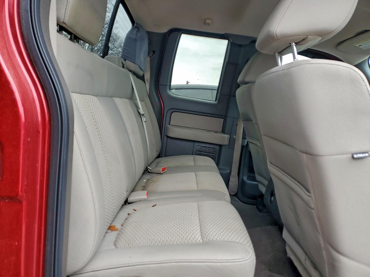 FORD F-150 SUPER CAB