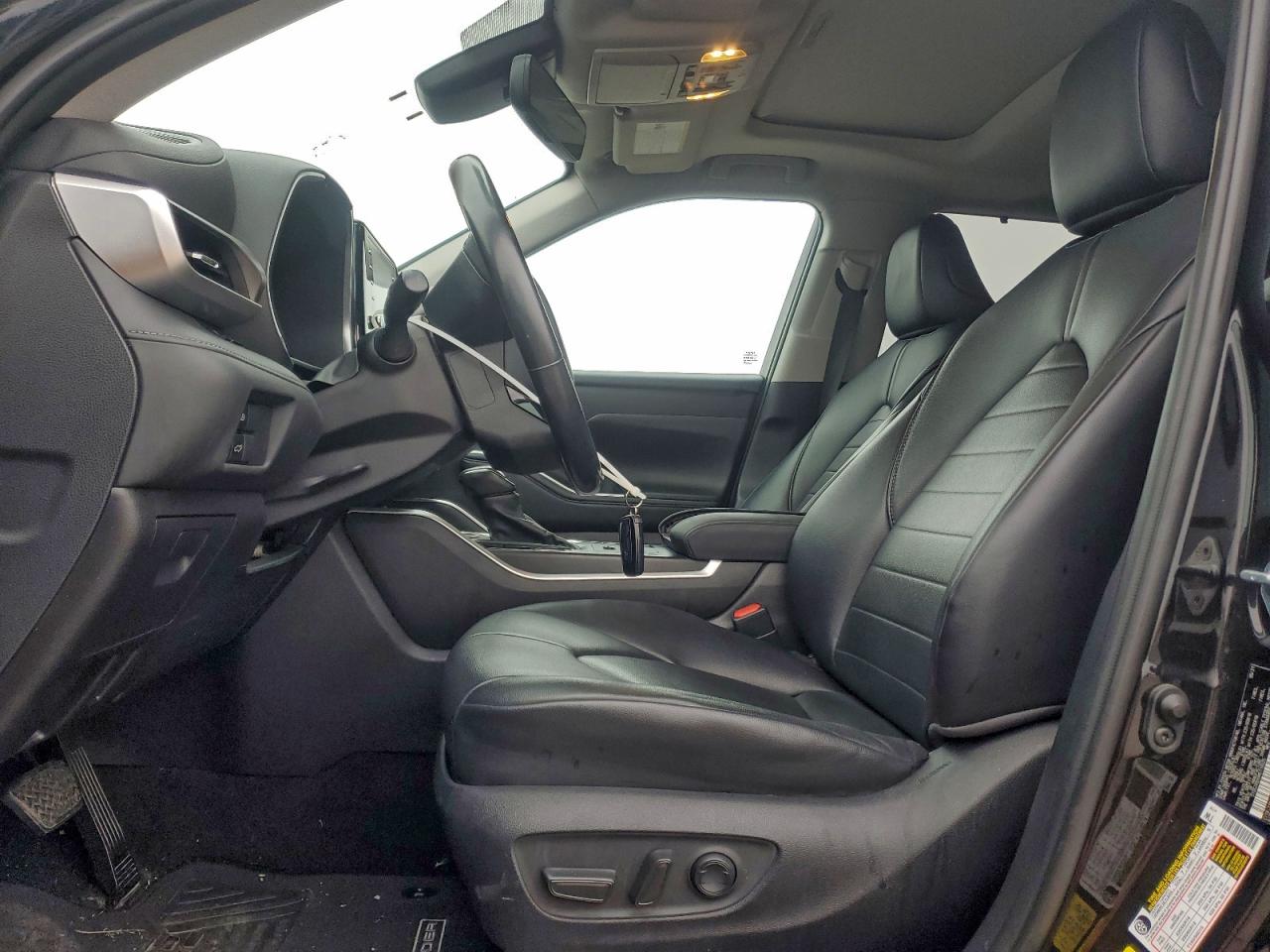 TOYOTA HIGHLANDER XLE