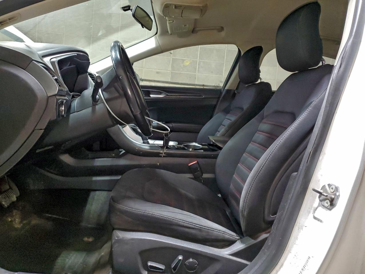 Lot #3309201629 2013 FORD FUSION SE