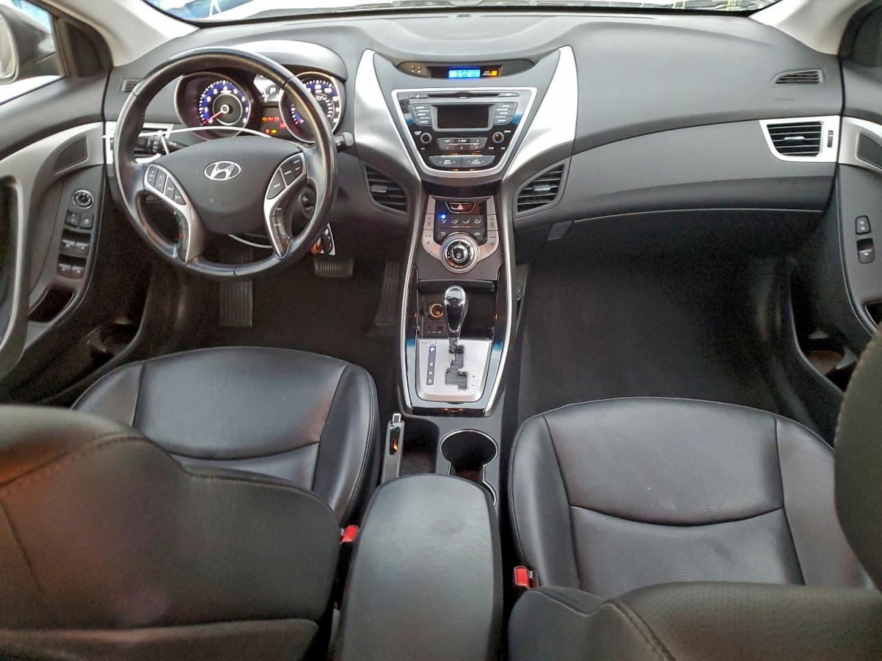 HYUNDAI ELANTRA GLS