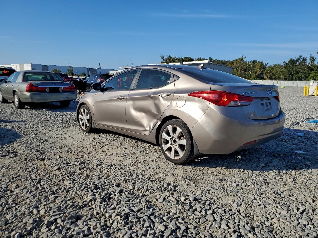 Lot #3301829370 2013 HYUNDAI ELANTRA GL